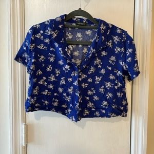 Blue Floral Cropped Button-Up